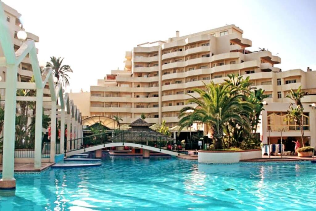 Апартаменти Precioso Apartamento Frente Al Mar Benalbeach Бенальмадена Екстер'єр фото