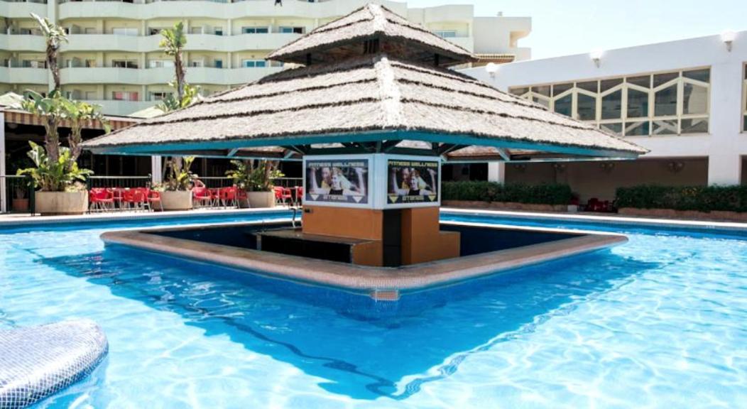 Апартаменти Precioso Apartamento Frente Al Mar Benalbeach Бенальмадена Екстер'єр фото