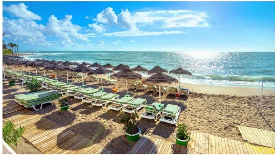 Апартаменти Precioso Apartamento Frente Al Mar Benalbeach Бенальмадена Екстер'єр фото