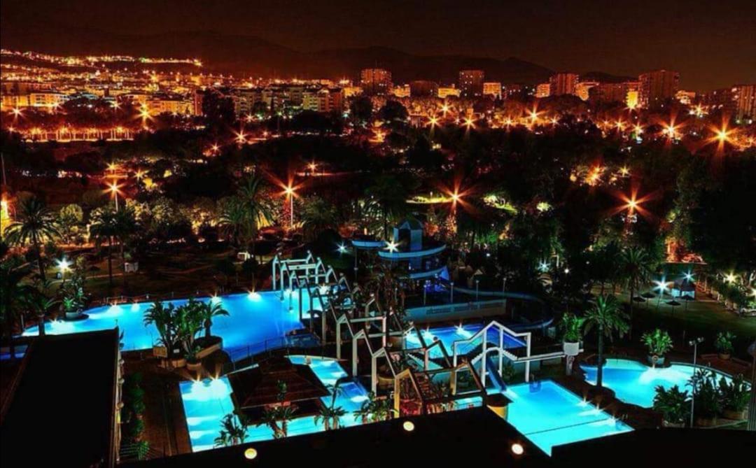 Апартаменти Precioso Apartamento Frente Al Mar Benalbeach Бенальмадена Екстер'єр фото